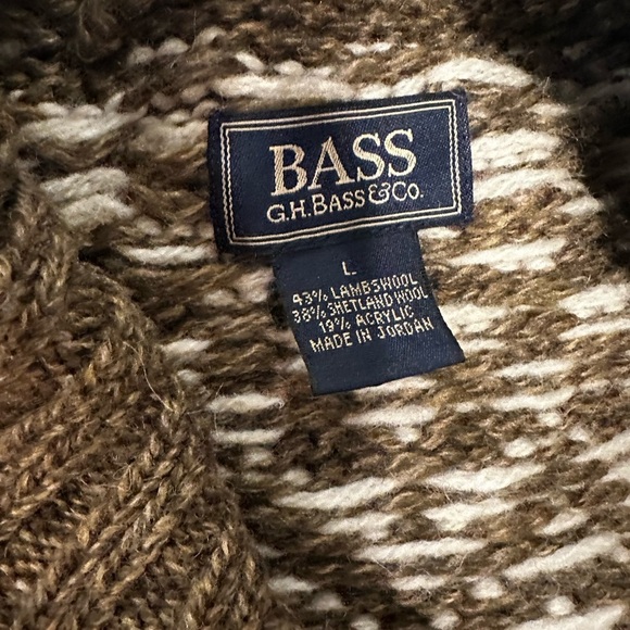 Men’s Wool Olive Green/ Brown G.H. Bass Chunky Snowflake Sweater. Rolled Collar. - Picture 6 of 10